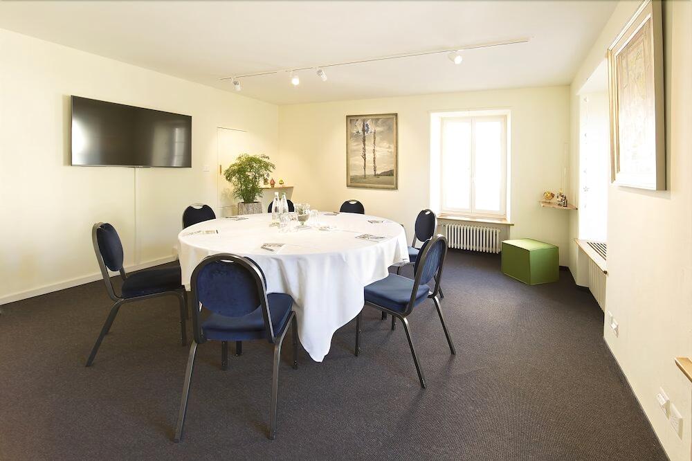 Hotel Ochsen & Lodge