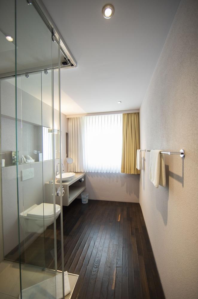 Hotel Ochsen & Lodge