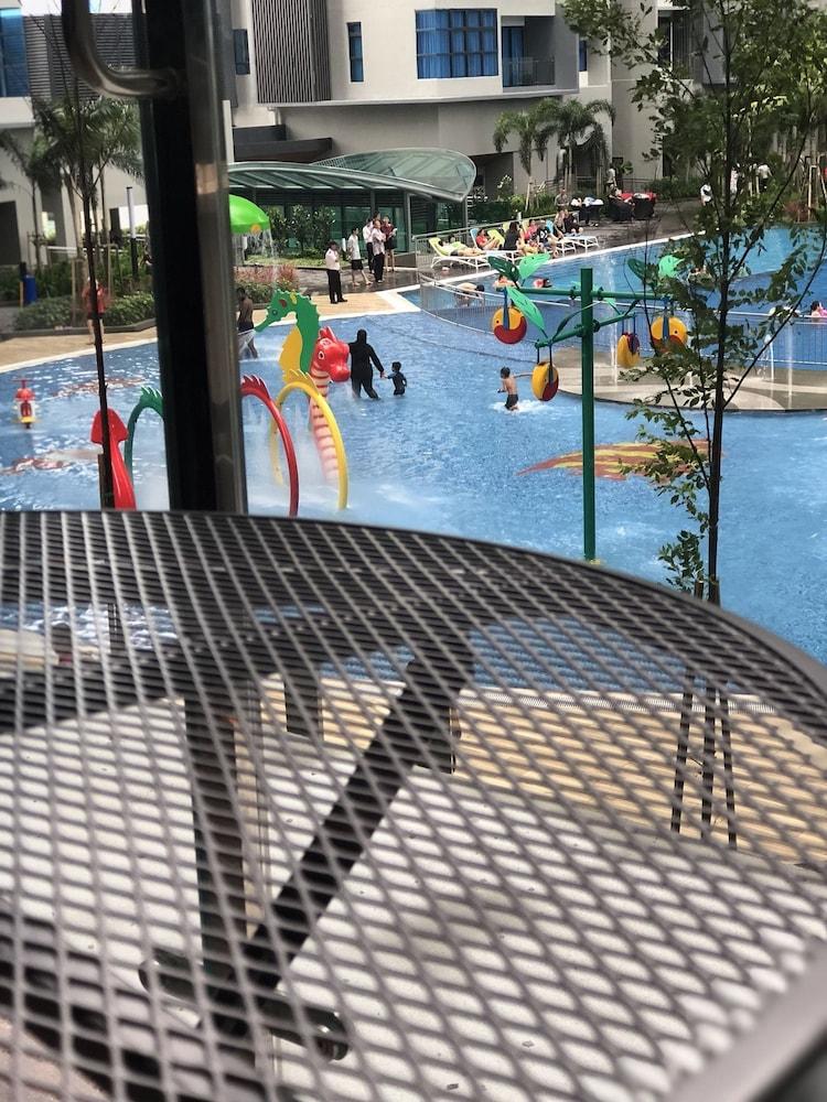 Atlantis Residences