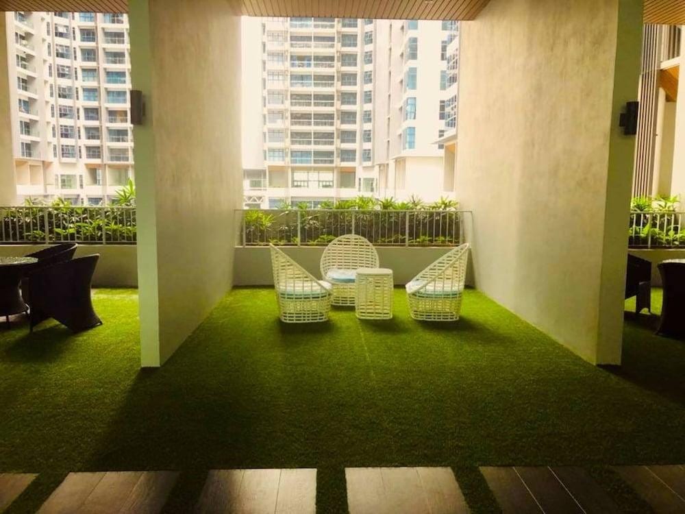 Atlantis Residences