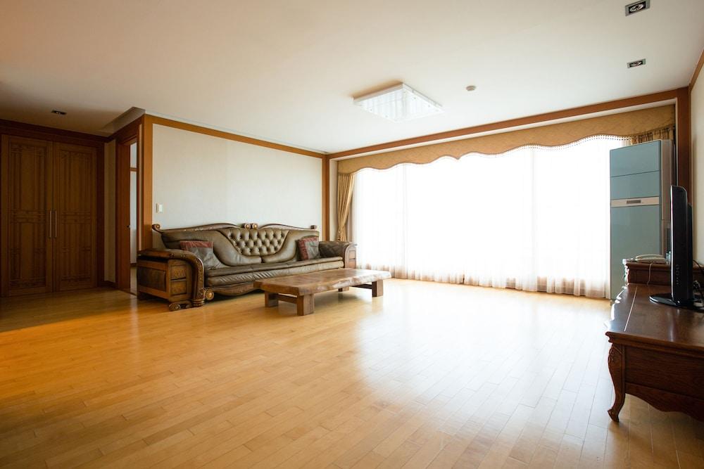 Seaspovill Resort