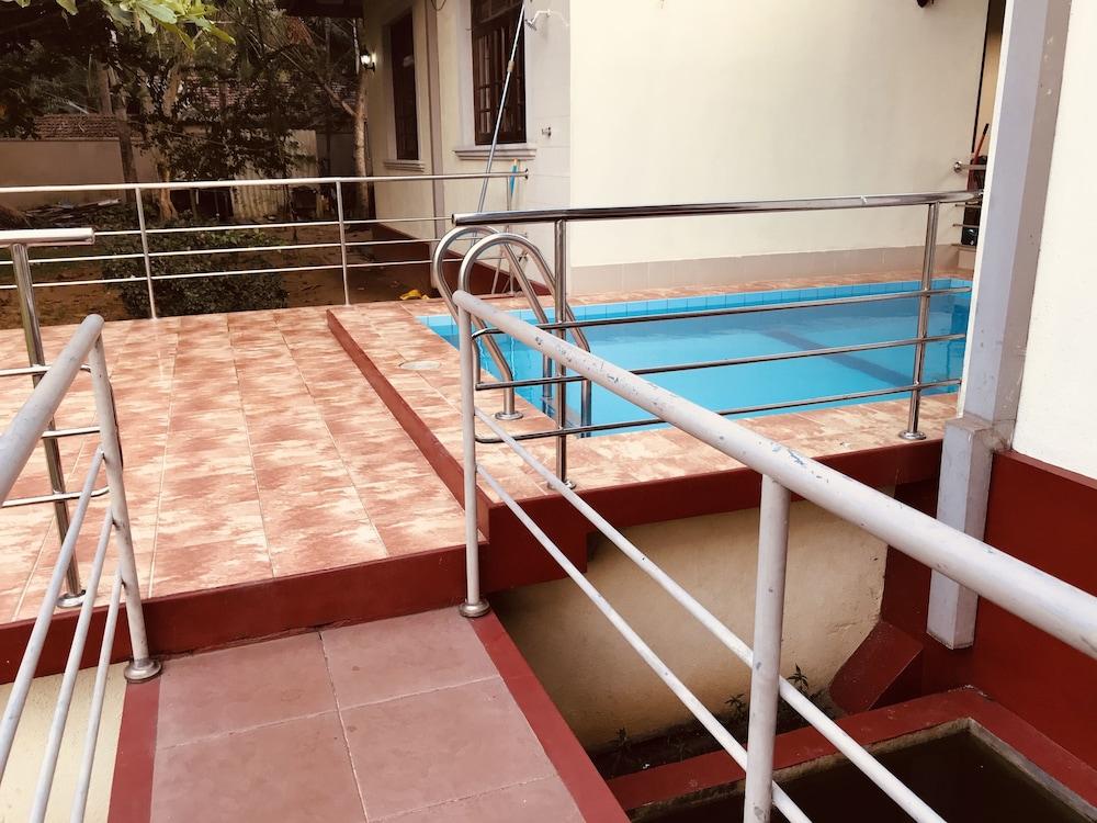 The Lake View Bungalow Yala