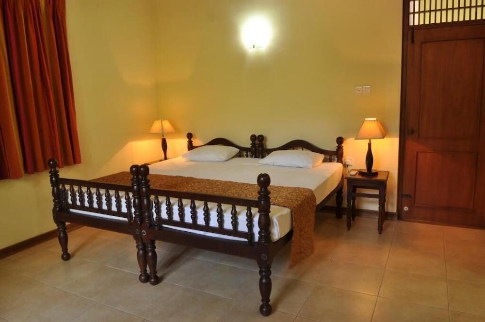The Lake View Bungalow Yala