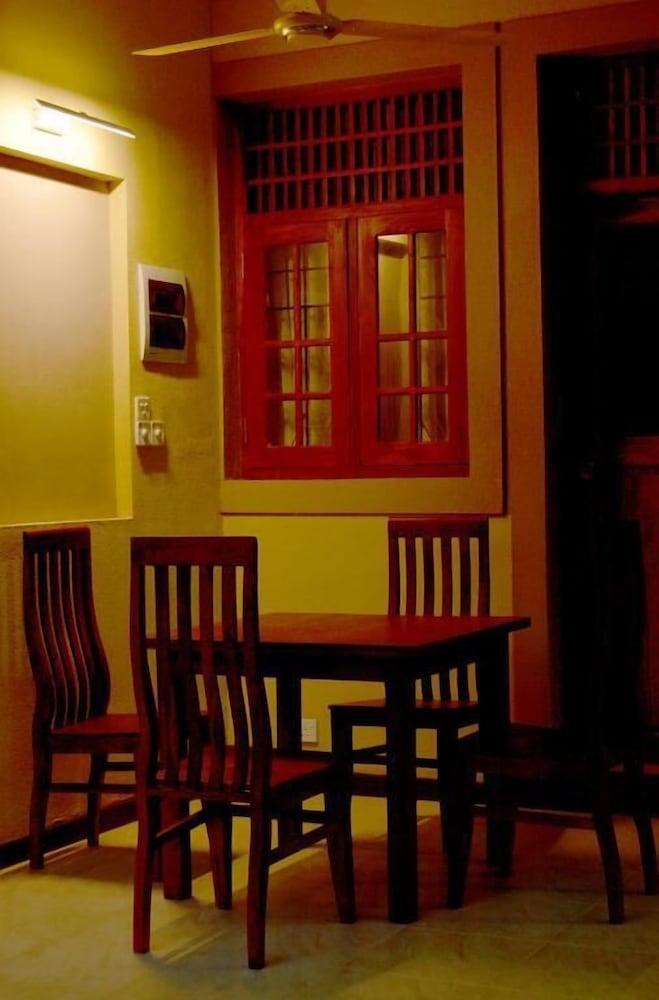 The Lake View Bungalow Yala