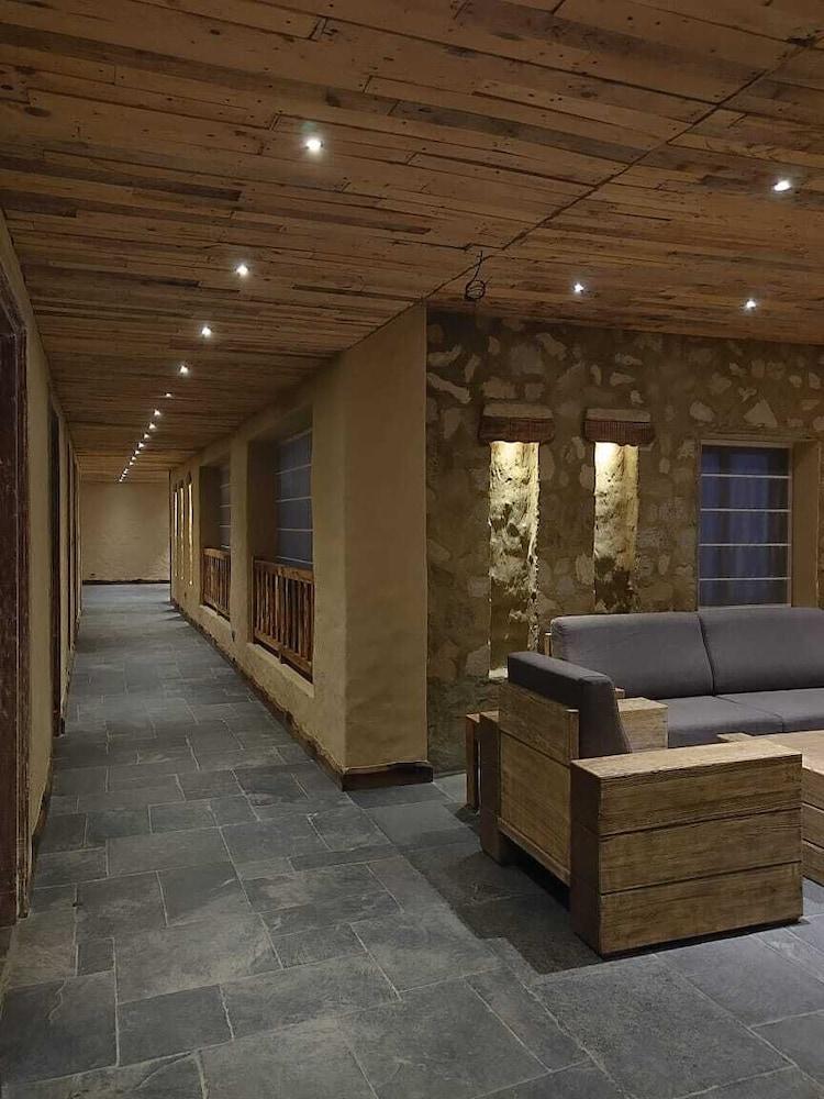 Sarangkot Mountain Lodge