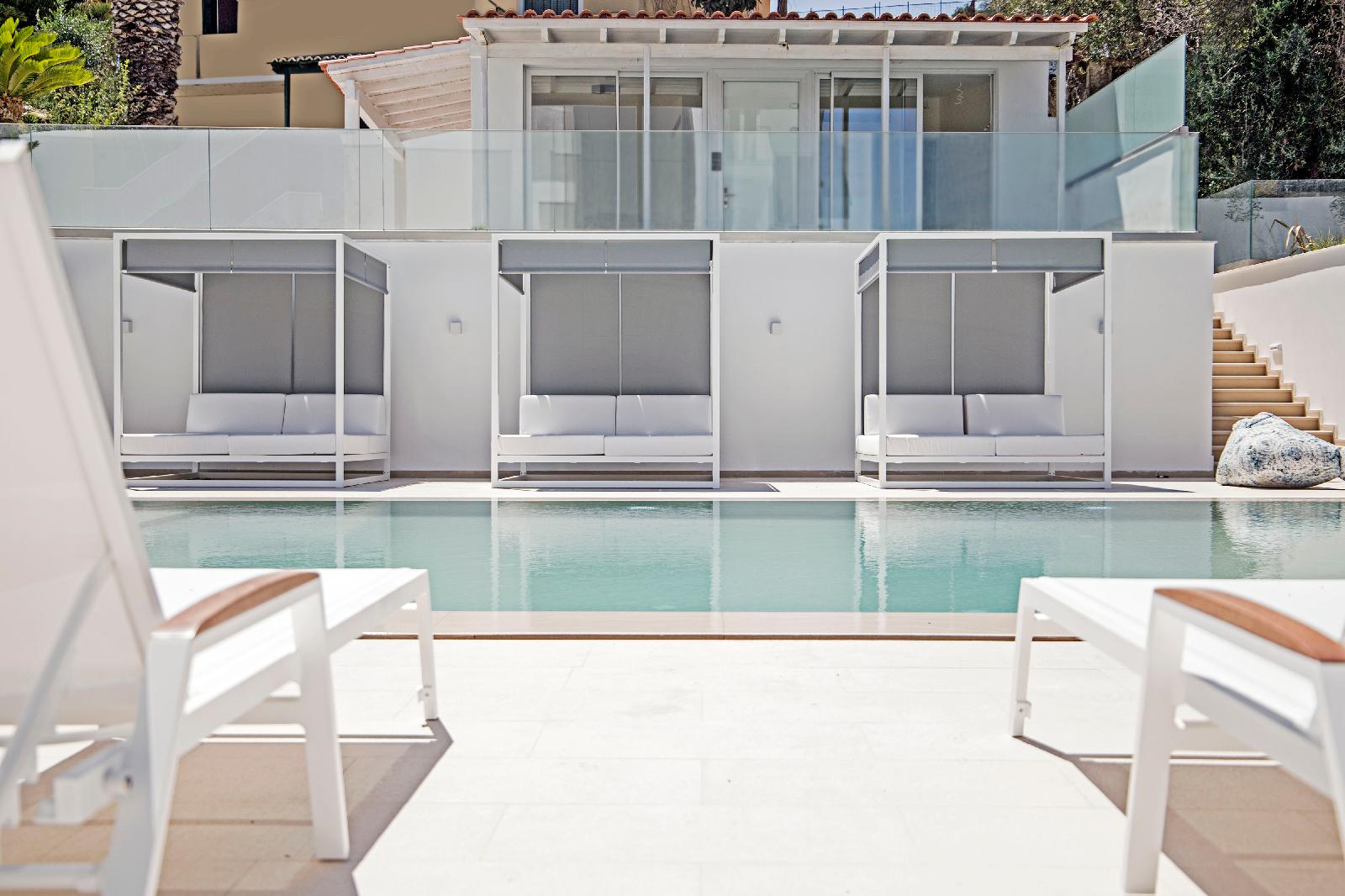 Ray Hotel Corfu