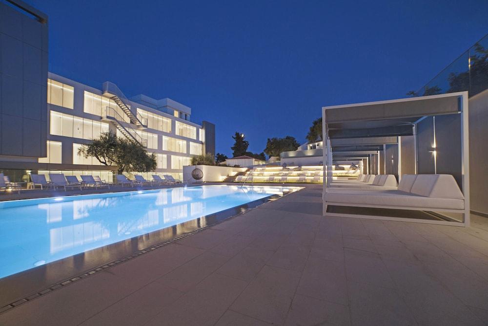 Ray Hotel Corfu