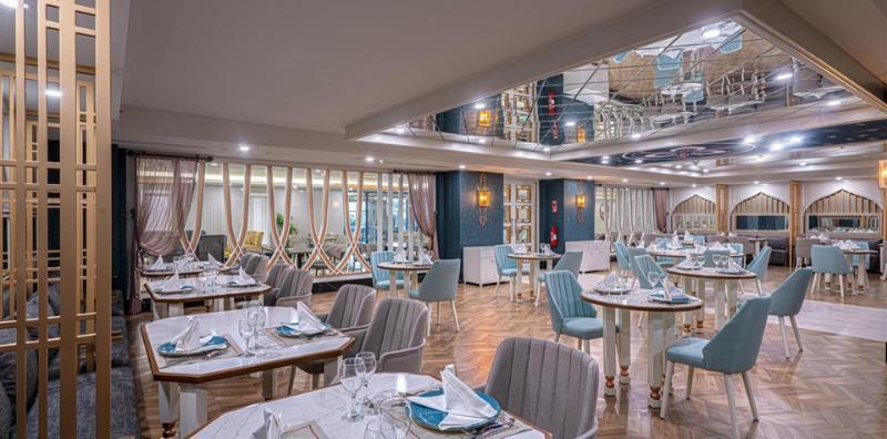 Diamond De Luxe Hotel & Spa