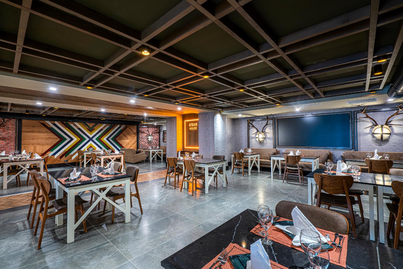 Diamond De Luxe Hotel & Spa