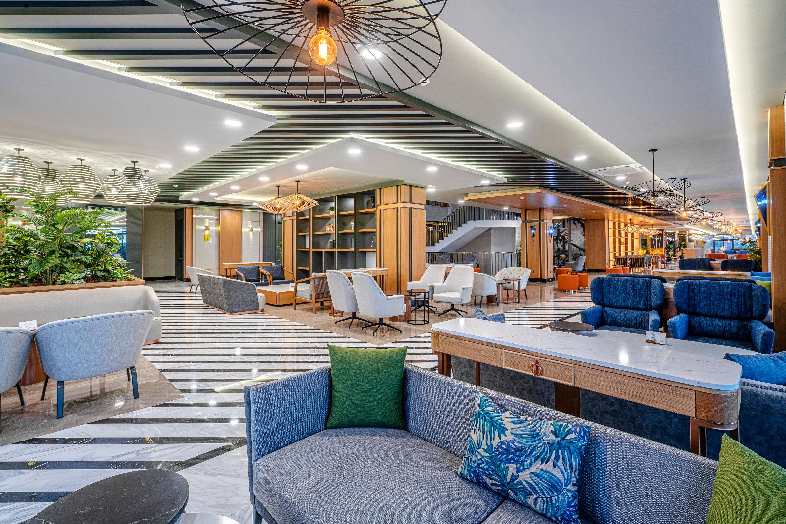 Diamond De Luxe Hotel & Spa