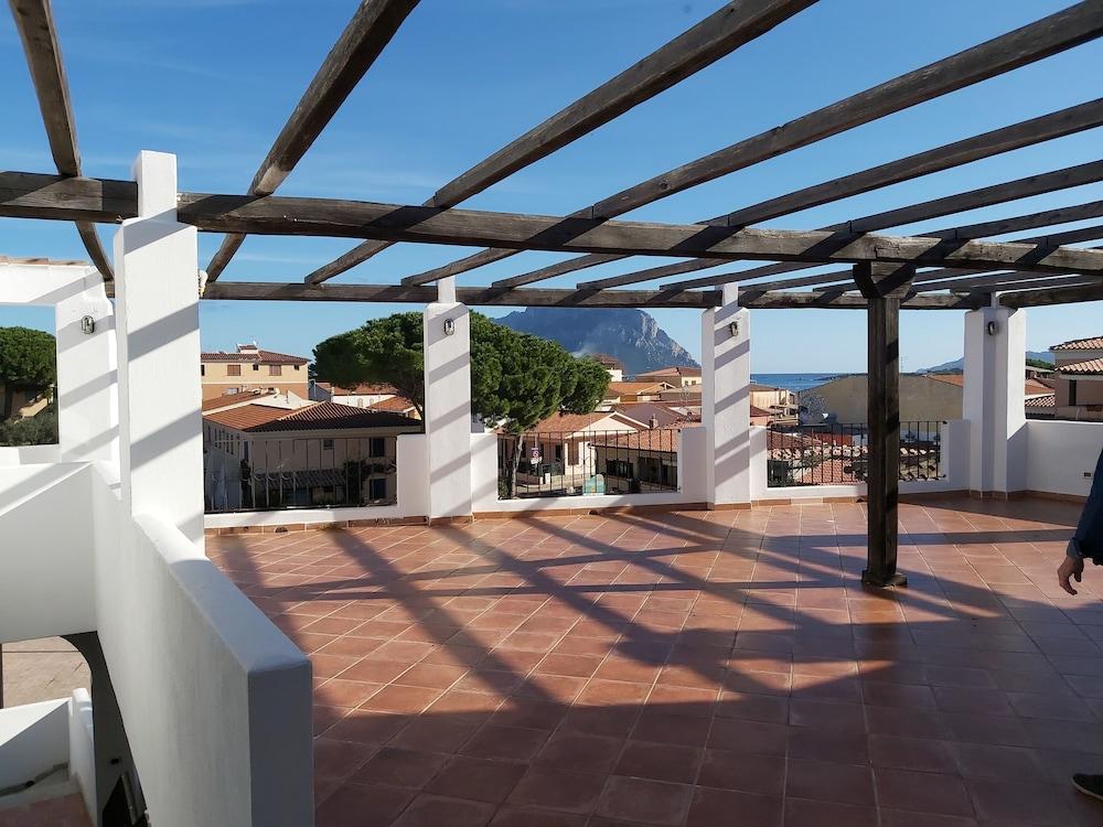 Hotel il Faro di Molara