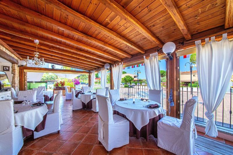 Hotel il Faro di Molara