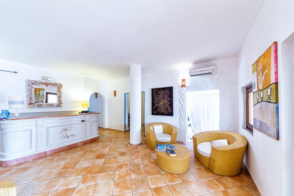 Hotel il Faro di Molara