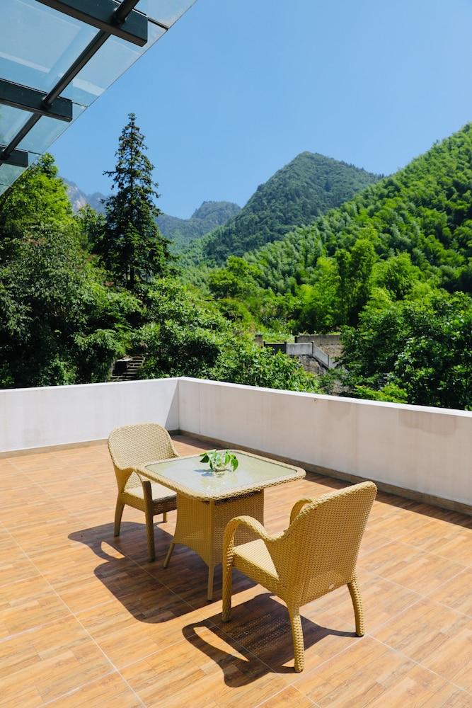 Sinotrans Huangshan Jianguo Ho