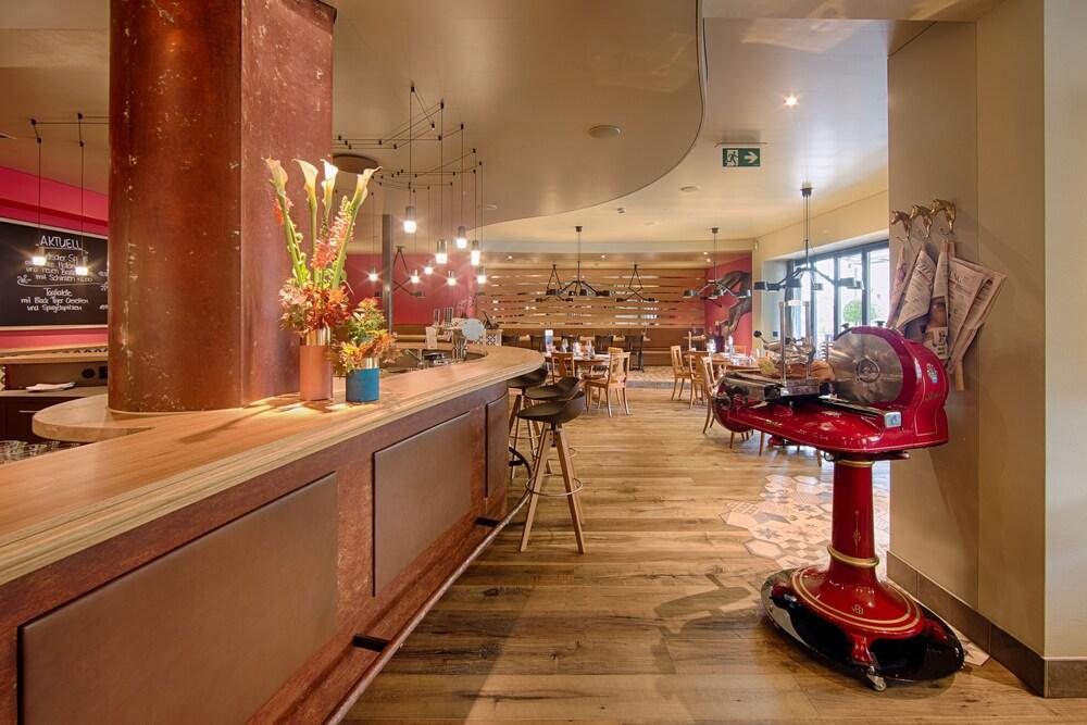 Hotel Ochsen & Lodge
