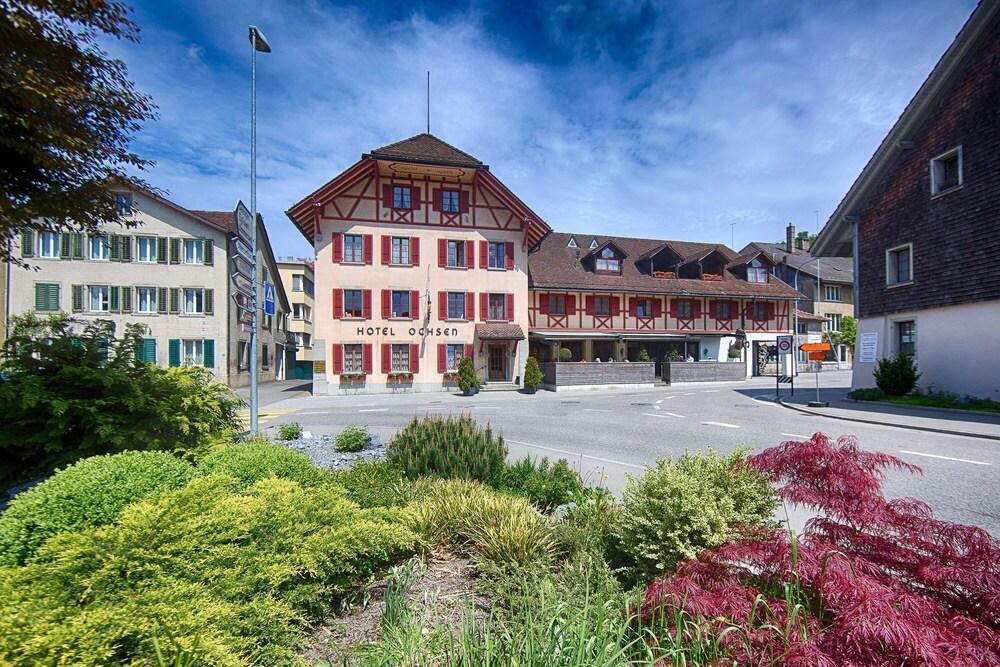 Hotel Ochsen & Lodge