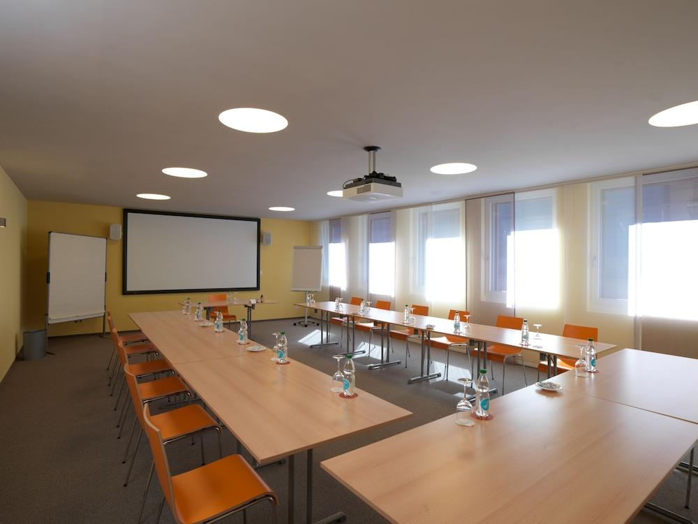 Hotel Ochsen & Lodge