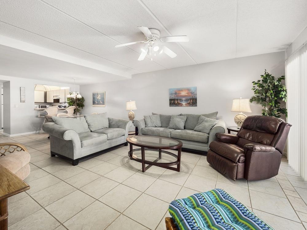 Sea Place Condominiums