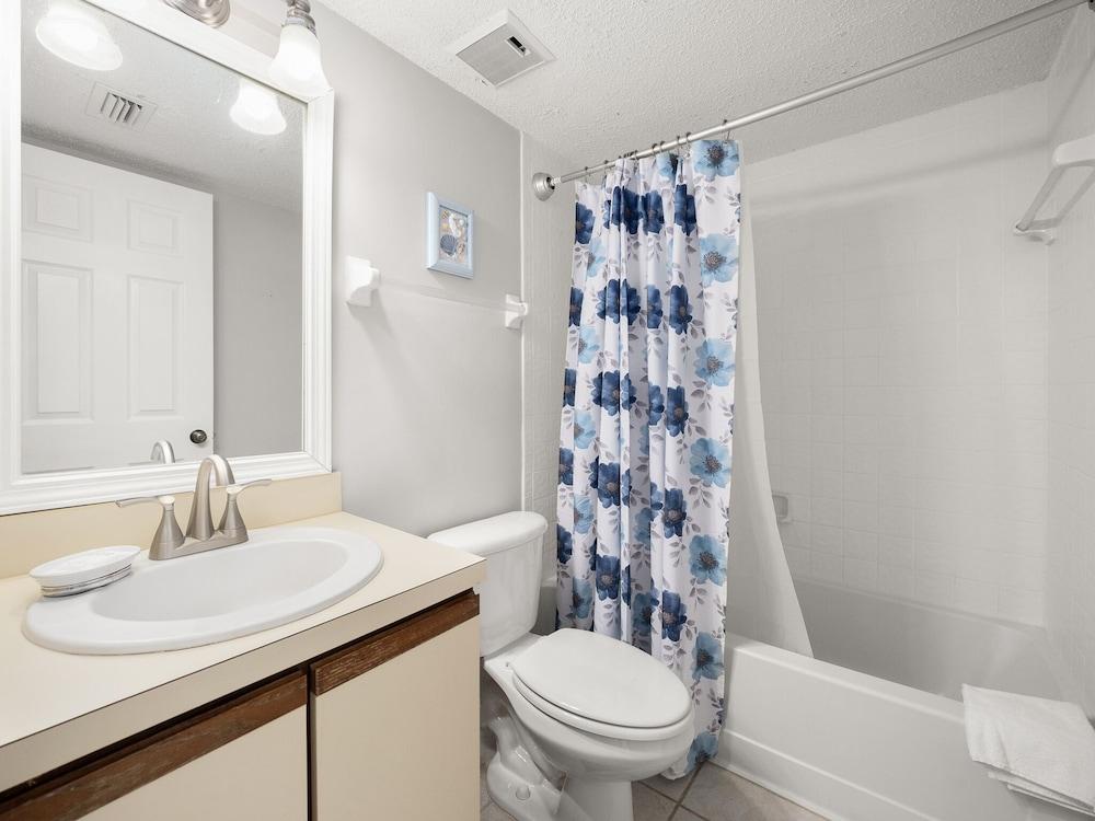 Sea Place Condominiums