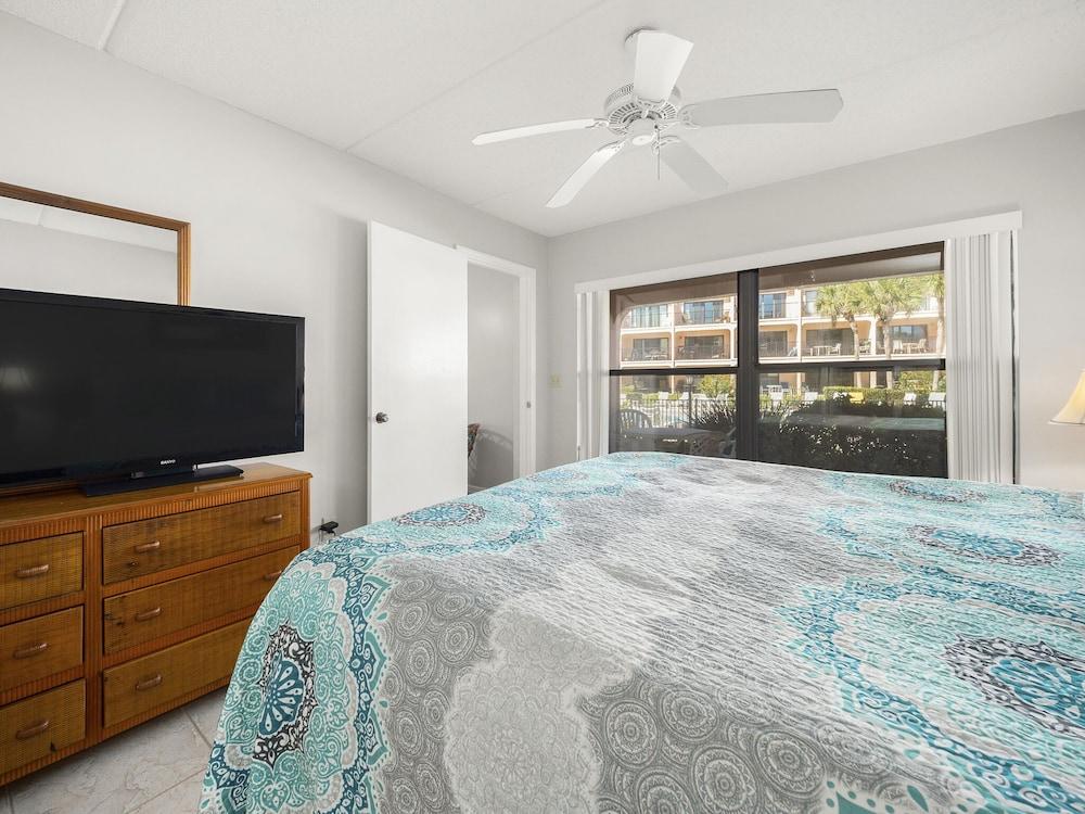 Sea Place Condominiums