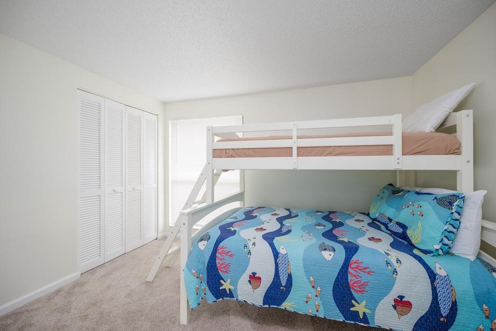 Sea Place Condominiums