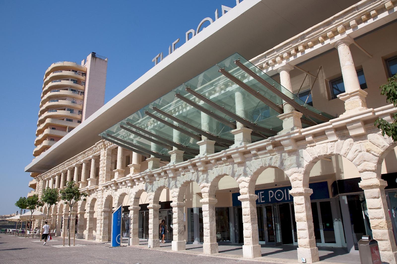 Seafront LUX Apart inc Pool, Upmarket Area