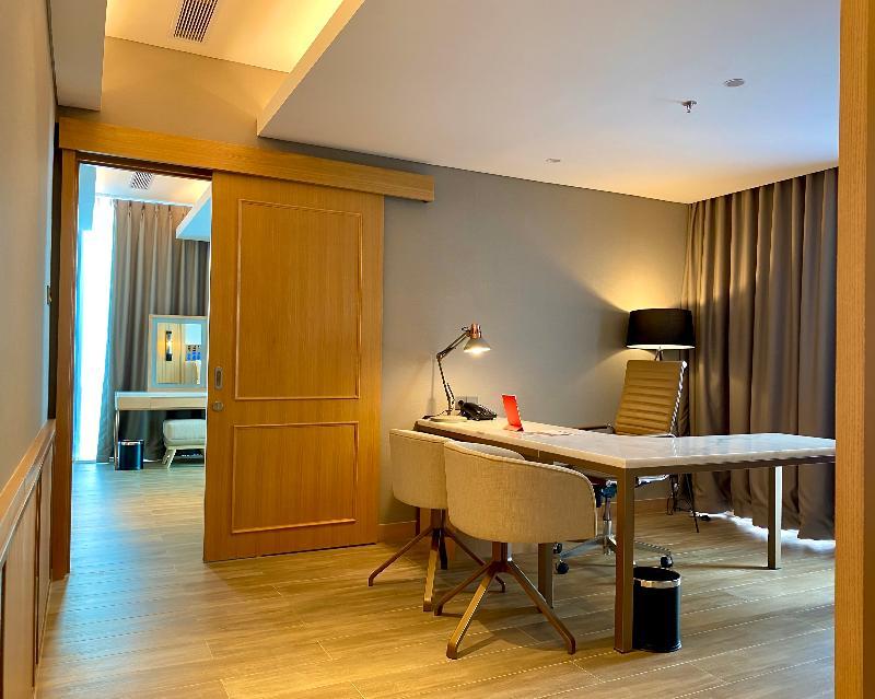 Swiss-Belhotel Solo
