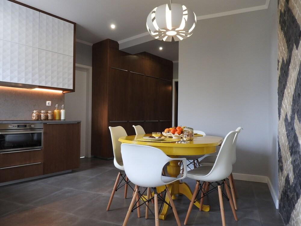 Bed and Breakfast Lisbon Airport Hostel