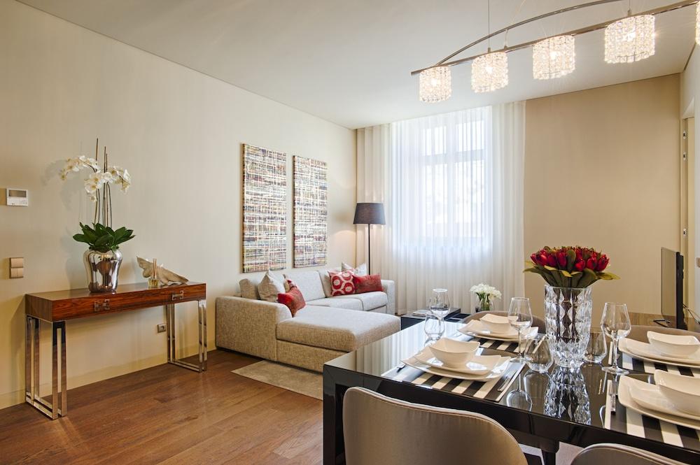 8 Building by Finestay