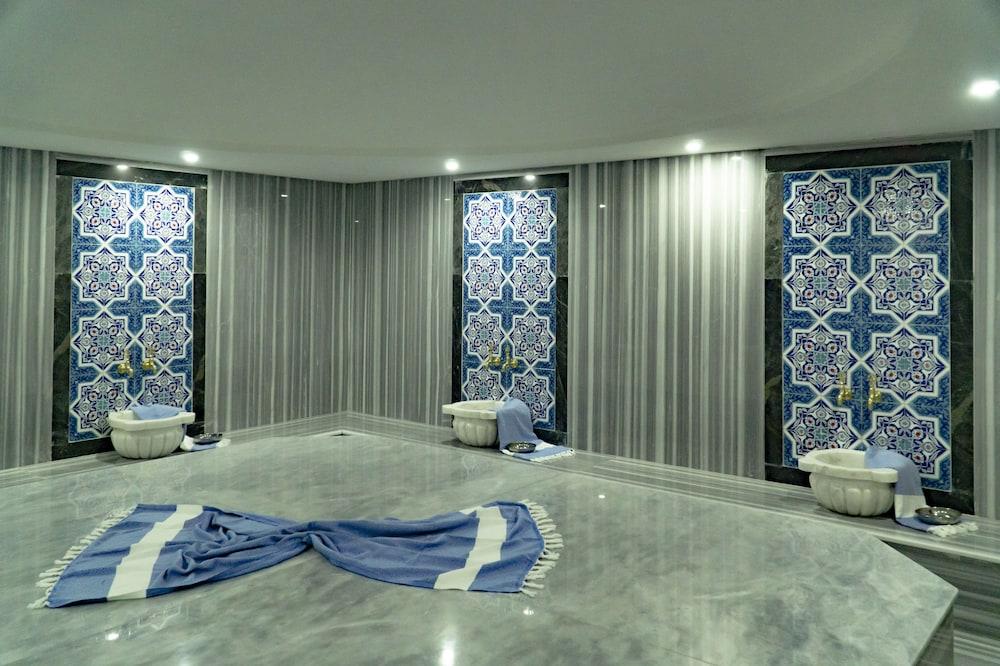 Angel's Park Hotel