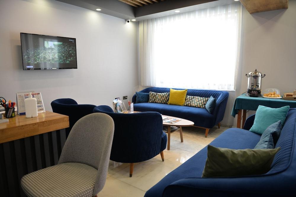 Basilissis Hotel