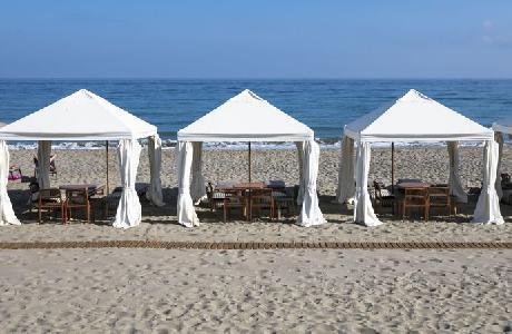 AMIRA Luxury Resort & Spa