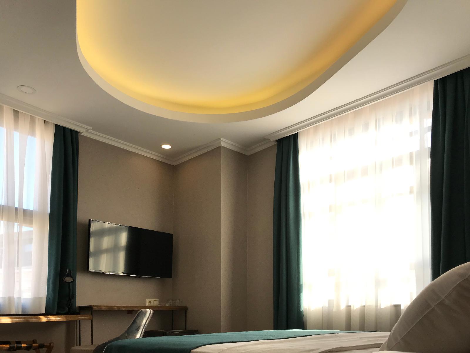 Galatahan Hotel