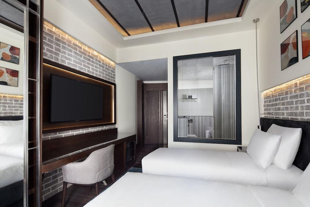 Hotel DeCamondo