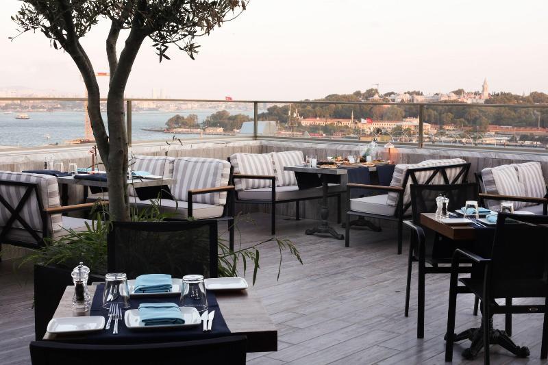 Hotel DeCamondo