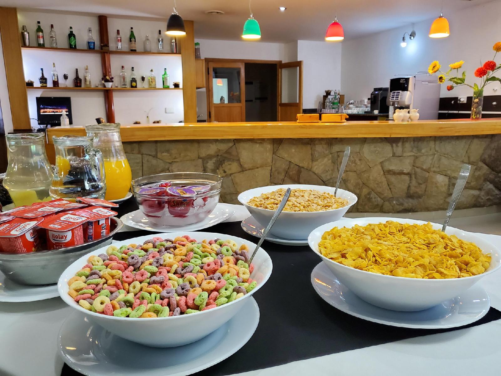 Cumbres Hotel