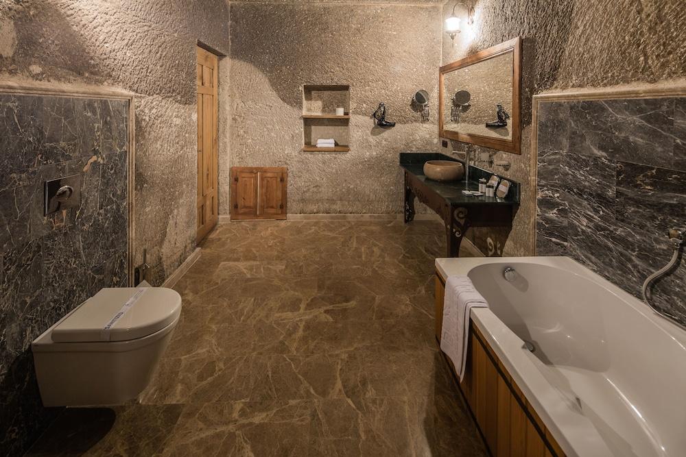 Lunar Cappadocia Hotel
