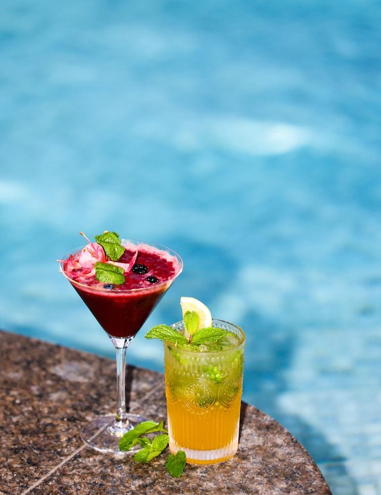 DoubleTree by Hilton Dubai M square Hotel & Residences