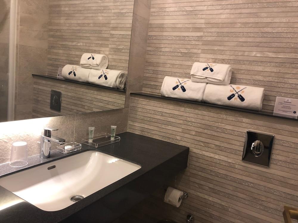 Mamba Point Hotel