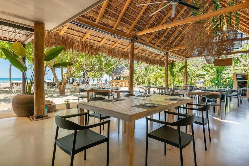Nantipa - A Tico Beach Experience