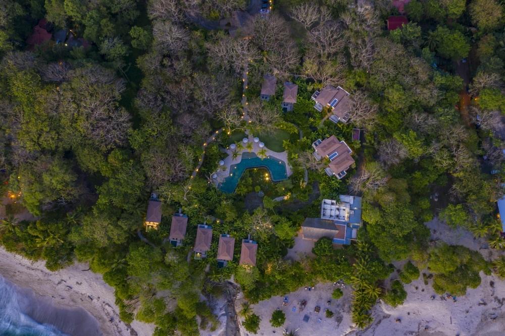Nantipa - A Tico Beach Experience