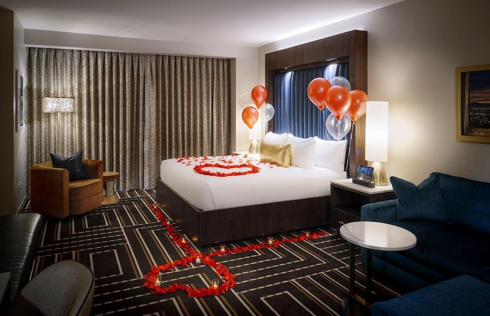 Circa Resort & Casino