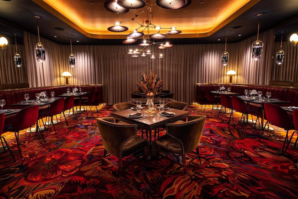 Circa Resort & Casino