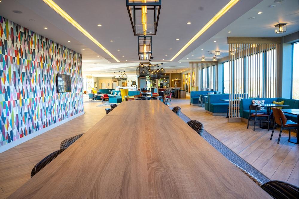 Hampton by Hilton Blackburn