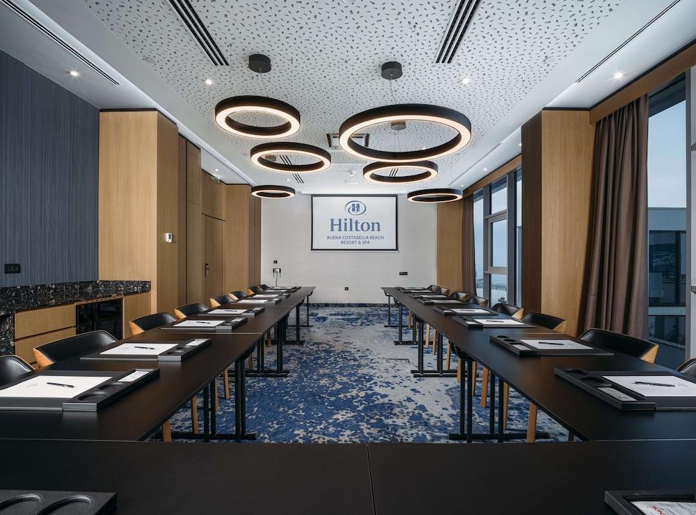 Hilton Rijeka Costabella Beach Resort & Spa