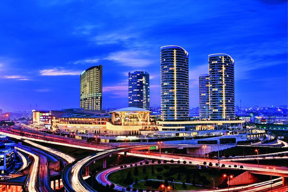 Hilton Mall of Istanbul