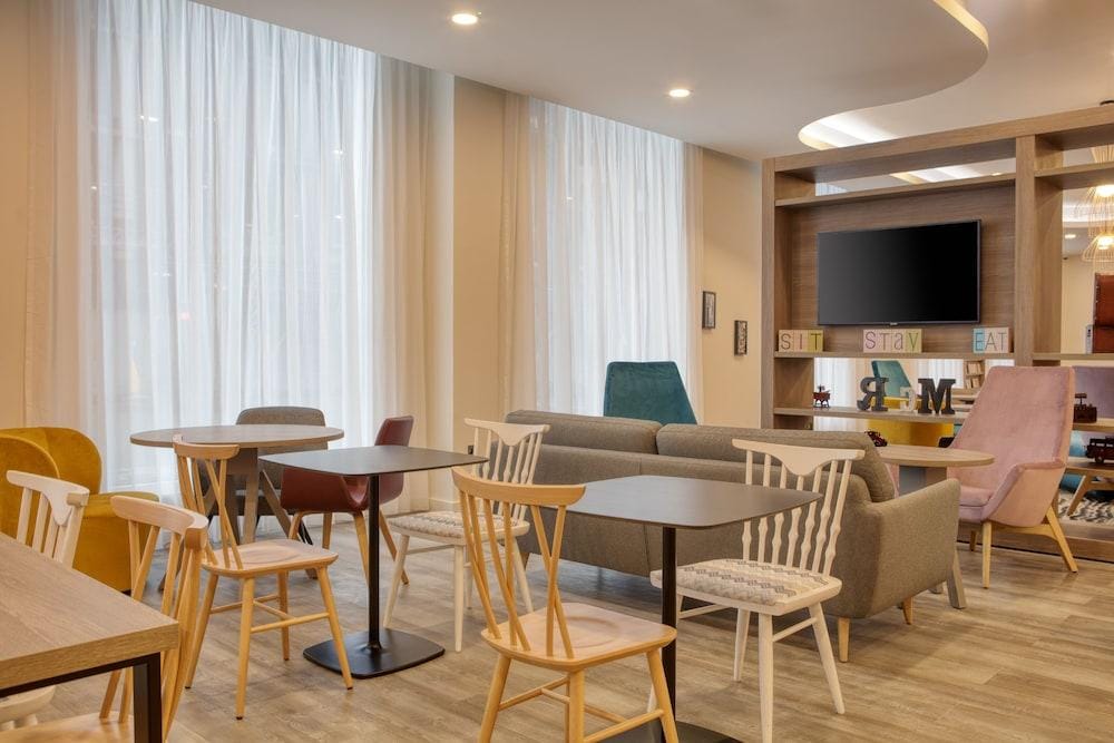 Hampton By Hilton Manchester Norther Qua