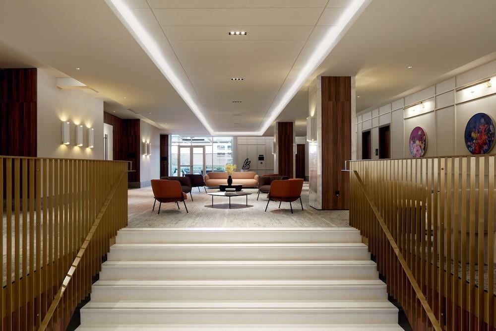 Hilton Garden Inn Montreal Midtown