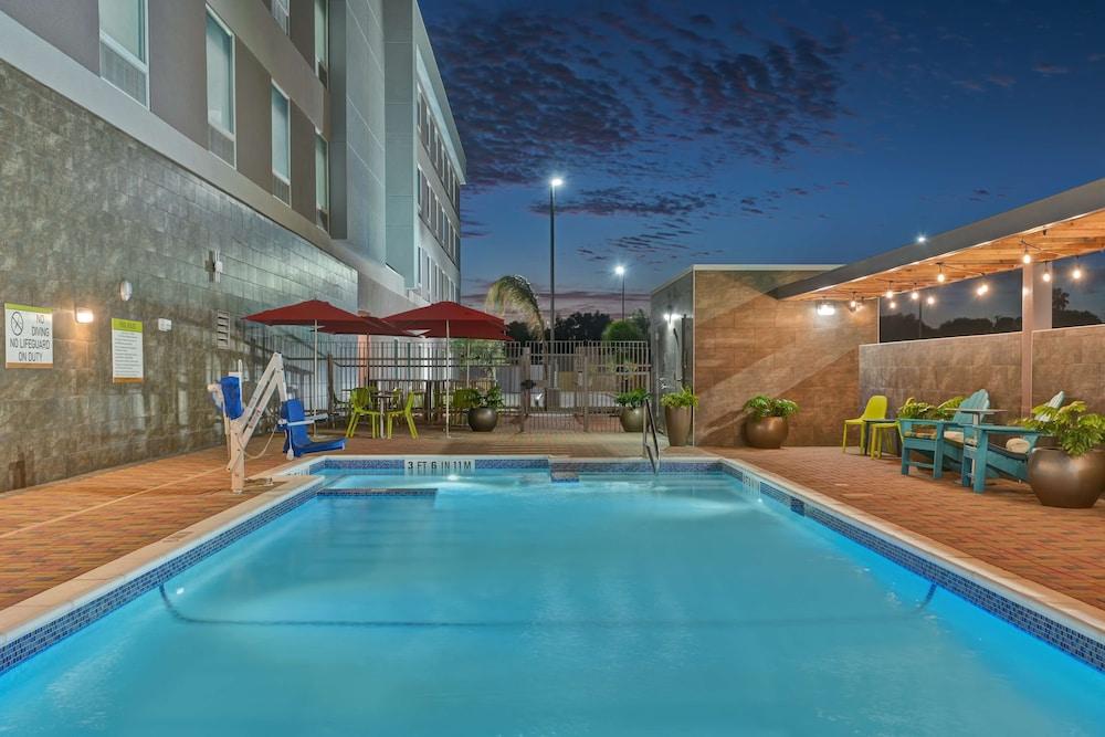 Home2 Suites by Hilton Corpus Christi Southeast