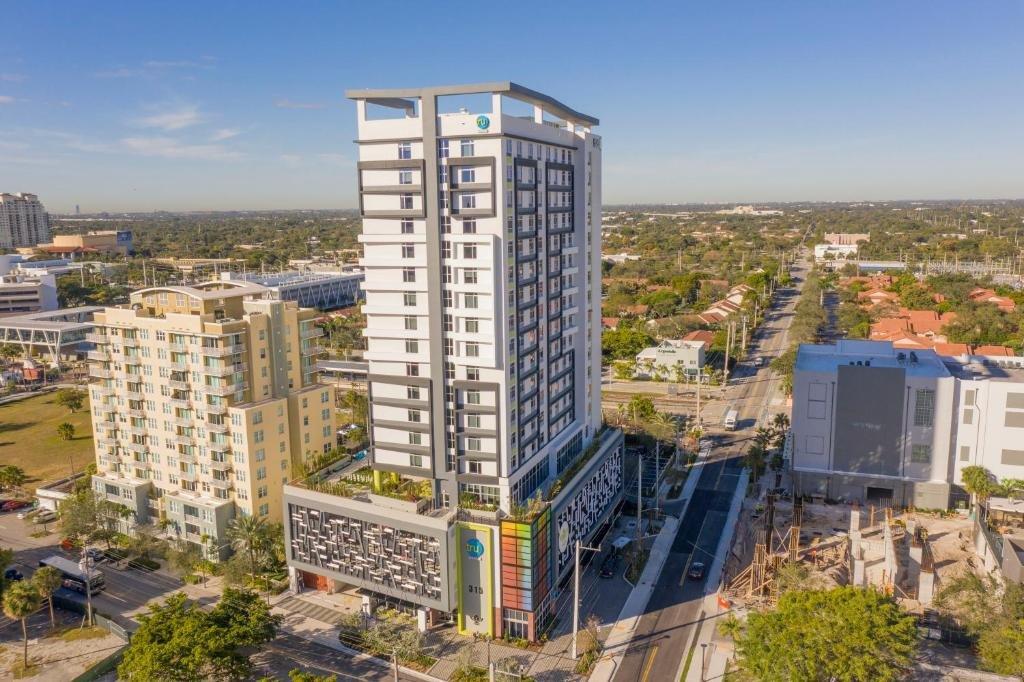 Tru by Hilton Fort Lauderdale Downtown